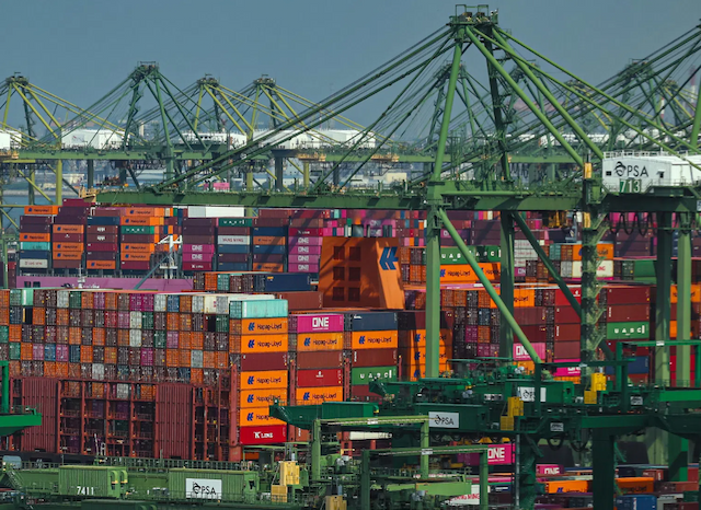 Singapore debuts digital twin of its port