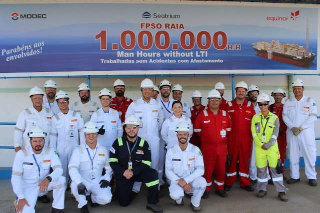 Commemorating 1 million hours without LTI at the Raia project!