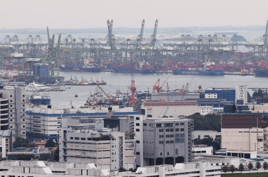 MPA offers more LNG bunkering licences to address growing demand for cleaner marine fuels